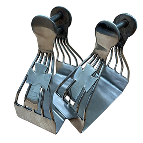 Estribo INOX - Cruz Dourado